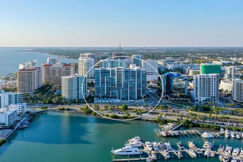 Condo in Sarasota, Florida, 3 bedrooms  № 2113563