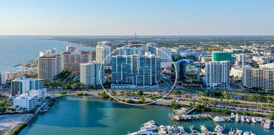 Condo à Sarasota, Floride, 3 chambres  № 2113563