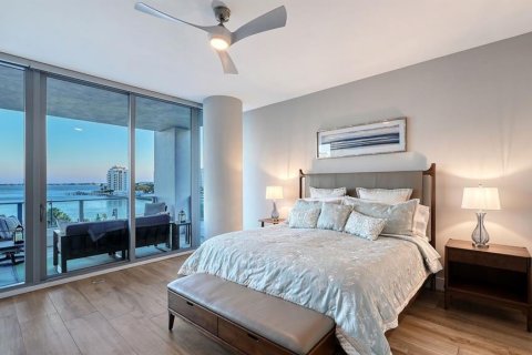 Copropriété à vendre à Sarasota, Floride: 3 chambres, 243.87 m2 № 2113563 - photo 5
