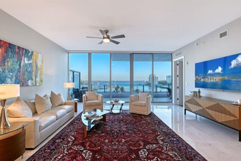 Copropriété à vendre à Sarasota, Floride: 3 chambres, 243.87 m2 № 2113563 - photo 2