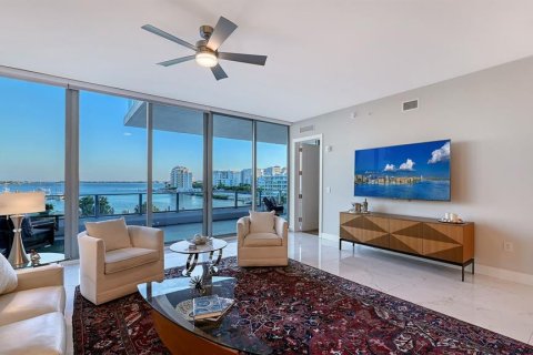 Copropriété à vendre à Sarasota, Floride: 3 chambres, 243.87 m2 № 2113563 - photo 22