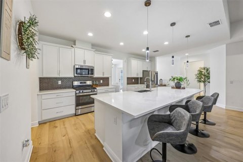 Villa ou maison à vendre à Mount Dora, Floride: 4 chambres, 269.42 m2 № 2116935 - photo 6