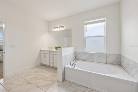 Villa ou maison à vendre à Mount Dora, Floride: 4 chambres, 269.42 m2 № 2116935 - photo 19