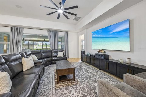 Villa ou maison à vendre à Mount Dora, Floride: 4 chambres, 269.42 m2 № 2116935 - photo 9