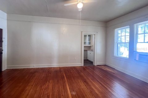 Apartamento en alquiler en Gainesville, Florida, 1 dormitorio, 78.97 m2 № 1440738 - foto 8