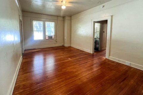 Apartamento en alquiler en Gainesville, Florida, 1 dormitorio, 78.97 m2 № 1440738 - foto 2