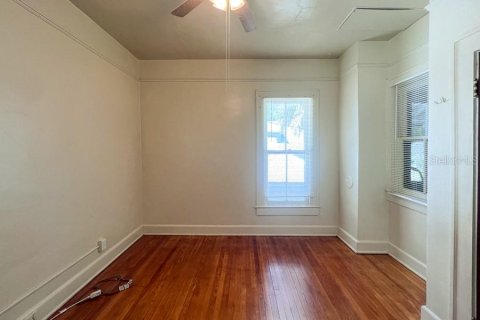 Apartamento en alquiler en Gainesville, Florida, 1 dormitorio, 78.97 m2 № 1440738 - foto 11