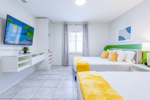 Apartment in Miami, Florida 2 bedrooms, 60.39 sq.m. № 2022455 - photo 7