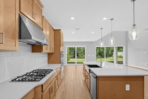 Villa ou maison à vendre à Mount Dora, Floride: 6 chambres, 325.62 m2 № 2425393 - photo 4