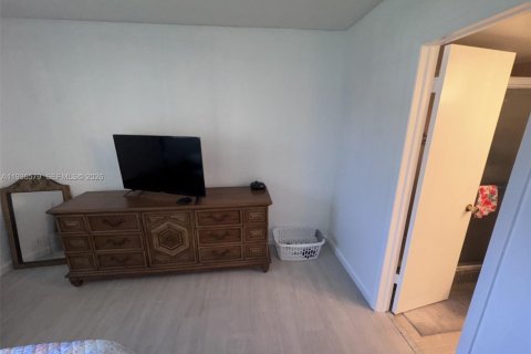 Copropriété à vendre à Dania Beach, Floride: 2 chambres, 106.28 m2 № 1994431 - photo 12