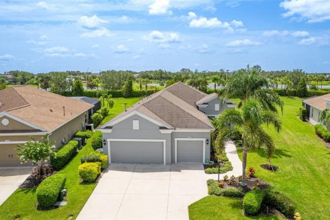 House in Bradenton, Florida 3 bedrooms, 212.56 sq.m. № 1774105 - photo 4