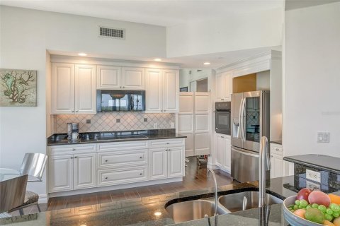 Купить кондоминиум в Оспри, Флорида 8 комнат, 240.99м2, № 811016 - фото 23