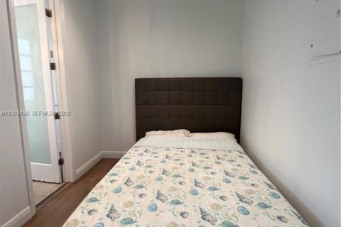 Copropriété à louer à Miami Beach, Floride: 43.2 m2 № 2069337 - photo 10
