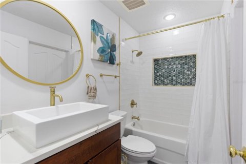 Condominio en venta en Clearwater, Florida, 2 dormitorios, 147.53 m2 № 2143168 - foto 28