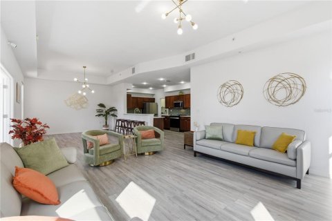 Condominio en venta en Clearwater, Florida, 2 dormitorios, 147.53 m2 № 2143168 - foto 13