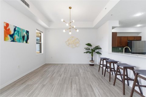 Condominio en venta en Clearwater, Florida, 2 dormitorios, 147.53 m2 № 2143168 - foto 11