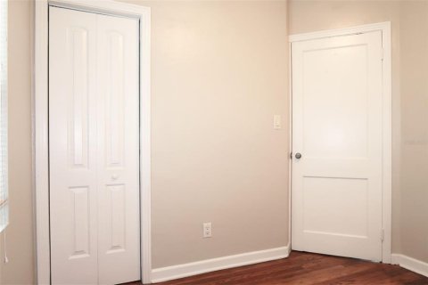 Casa en alquiler en Saint Petersburg, Florida, 2 dormitorios, 62.43 m2 № 1782253 - foto 17