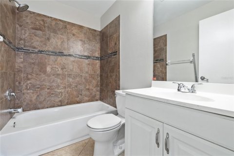 Condominio en venta en Tampa, Florida, 2 dormitorios, 94.76 m2 № 1677008 - foto 12