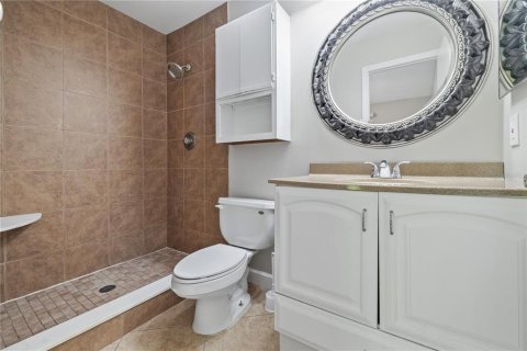 Condominio en venta en Tampa, Florida, 2 dormitorios, 94.76 m2 № 1677008 - foto 10