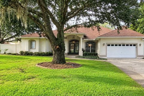 House in Kissimmee, Florida 4 bedrooms, 218.78 sq.m. № 2396366 - photo 3