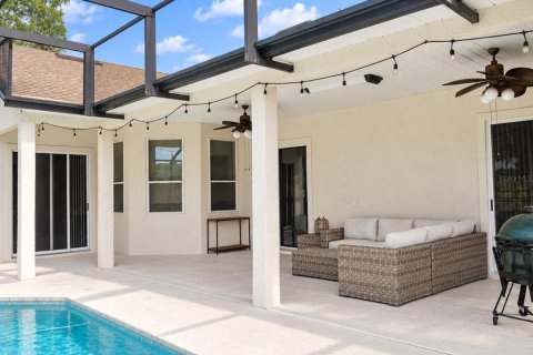 House in Kissimmee, Florida 4 bedrooms, 218.78 sq.m. № 2396366 - photo 8