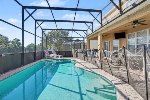 Villa ou maison à vendre à Kissimmee, Floride: 6 chambres, 261.24 m2 № 2351617 - photo 24