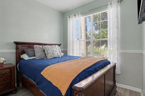 Villa ou maison à vendre à Kissimmee, Floride: 6 chambres, 261.24 m2 № 2351617 - photo 15