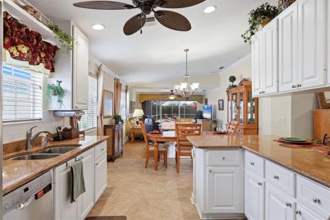 Villa ou maison à vendre à Sarasota, Floride: 2 chambres, 157.28 m2 № 2389370 - photo 23