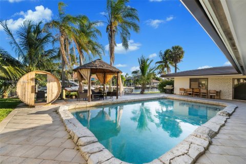 House in Pompano Beach, Florida 3 bedrooms, 214.14 sq.m. № 1842387 - photo 29
