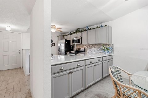 Copropriété à vendre à Punta Gorda, Floride: 2 chambres, 107.12 m2 № 2099160 - photo 10
