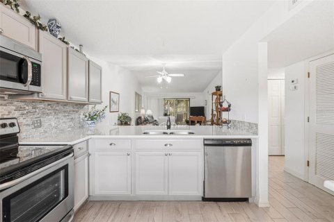 Copropriété à vendre à Punta Gorda, Floride: 2 chambres, 107.12 m2 № 2099160 - photo 7