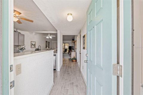 Copropriété à vendre à Punta Gorda, Floride: 2 chambres, 107.12 m2 № 2099160 - photo 4