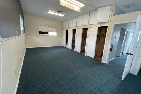 Снять в аренду коммерческую недвижимость в Маунт-Дора, Флорида 374.95м2, № 1591076 - фото 14