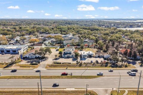 Снять в аренду коммерческую недвижимость в Маунт-Дора, Флорида 374.95м2, № 1591076 - фото 20