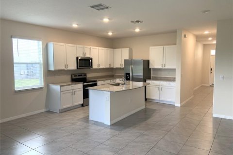 Adosado en alquiler en Bradenton, Florida, 3 dormitorios, 162.11 m2 № 1837066 - foto 6