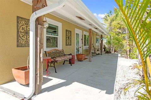 House in Englewood, Florida 3 bedrooms, 142.51 sq.m. № 1743681 - photo 3