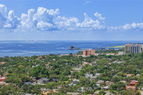 Villa ou maison à vendre à Saint Petersburg, Floride: 2 chambres, 176.89 m2 № 1797462 - photo 6