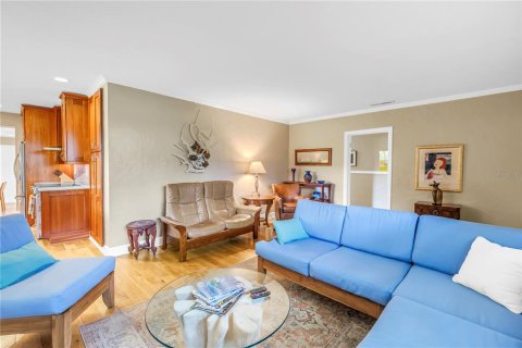 Casa en venta en Saint Petersburg, Florida, 3 dormitorios, 141.12 m2 № 1907467 - foto 8