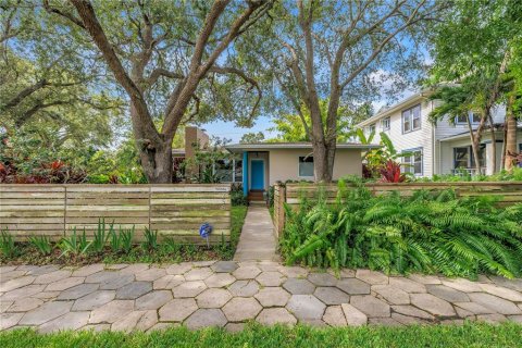 Casa en venta en Saint Petersburg, Florida, 3 dormitorios, 141.12 m2 № 1907467 - foto 3