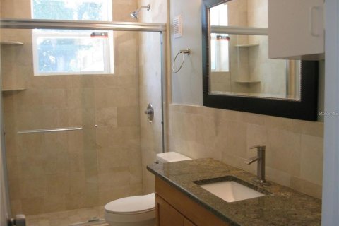 Villa ou maison à louer à Sarasota, Floride: 1 chambre, 55.74 m2 № 2092972 - photo 6
