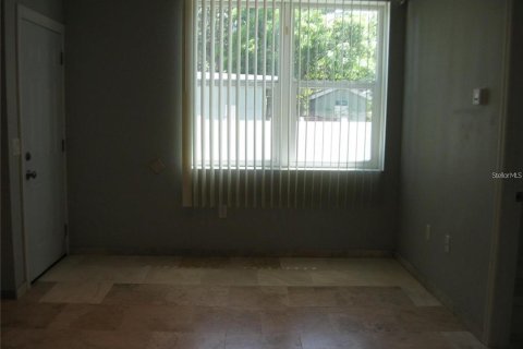 Villa ou maison à louer à Sarasota, Floride: 1 chambre, 55.74 m2 № 2092972 - photo 4