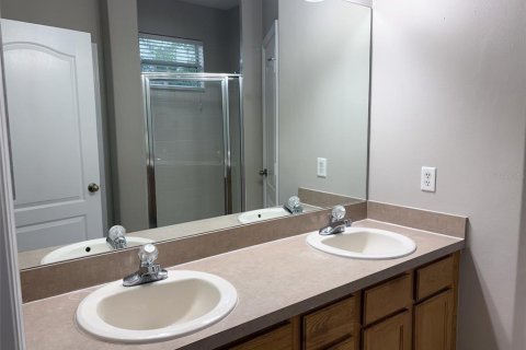 House in Wesley Chapel, Florida 3 bedrooms, 150.69 sq.m. № 2238466 - photo 27