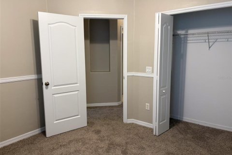 House in Wesley Chapel, Florida 3 bedrooms, 150.69 sq.m. № 2238466 - photo 22