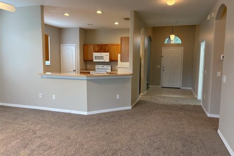 House in Wesley Chapel, Florida 3 bedrooms, 150.69 sq.m. № 2238466 - photo 2