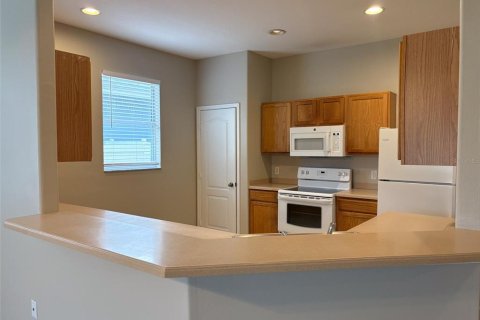 House in Wesley Chapel, Florida 3 bedrooms, 150.69 sq.m. № 2238466 - photo 4