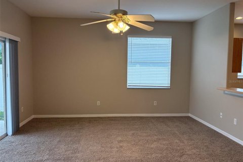 House in Wesley Chapel, Florida 3 bedrooms, 150.69 sq.m. № 2238466 - photo 13