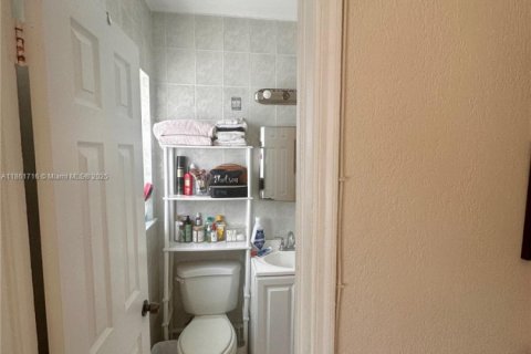 Condominio en alquiler en Miami Beach, Florida, 35.58 m2 № 1961191 - foto 5