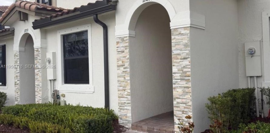 Touwnhouse à Homestead, Floride 3 chambres, 123.37 m2 № 2025221