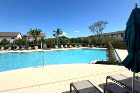 Adosado en venta en Homestead, Florida, 3 dormitorios, 123.37 m2 № 2025221 - foto 26