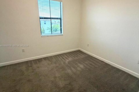 Adosado en venta en Homestead, Florida, 3 dormitorios, 123.37 m2 № 2025221 - foto 17